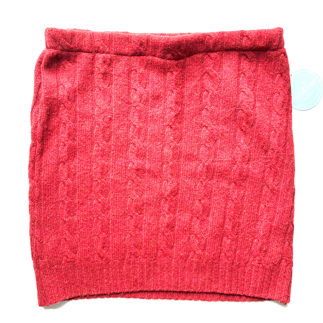 Red Cable Knit Bun Warmer Skirt