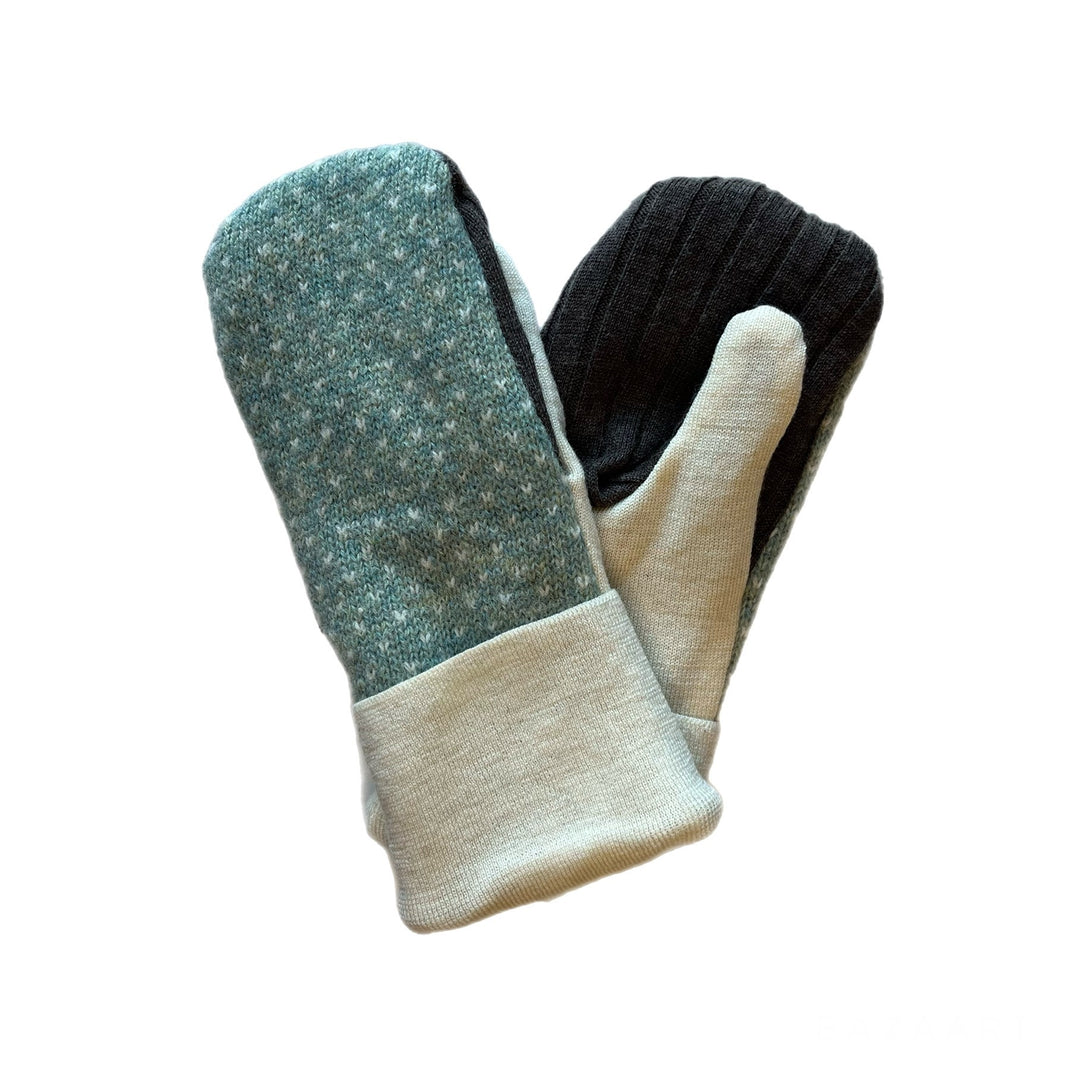 Womens Blue and Cream Mittens