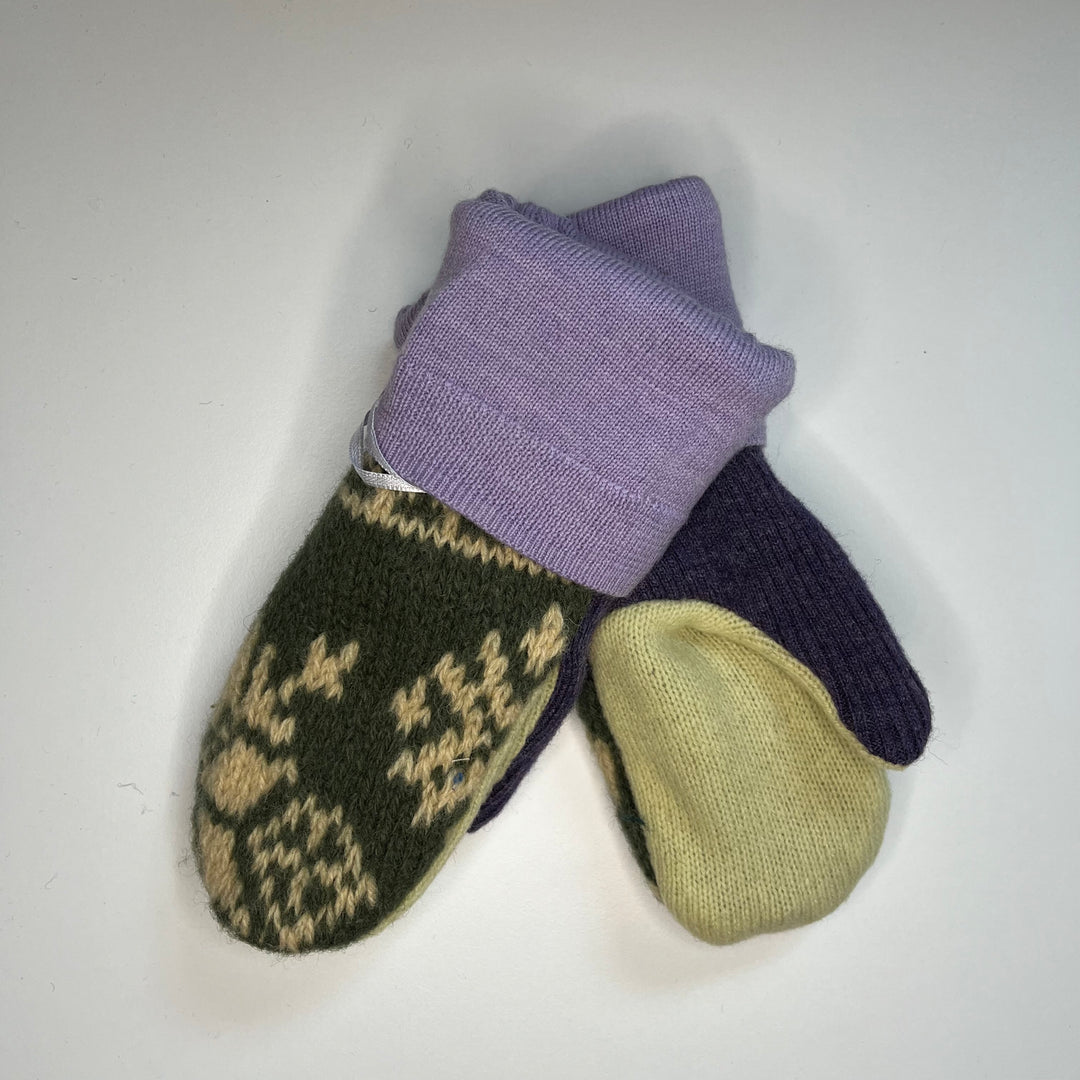 Green & Lavender Mittens