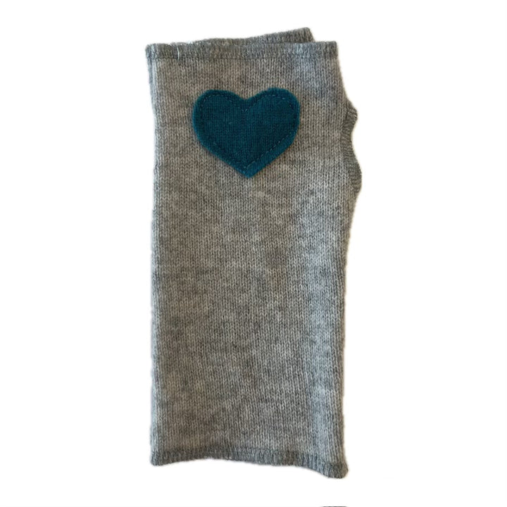 Cashmere Short Fingerless Mittens with Single Heart