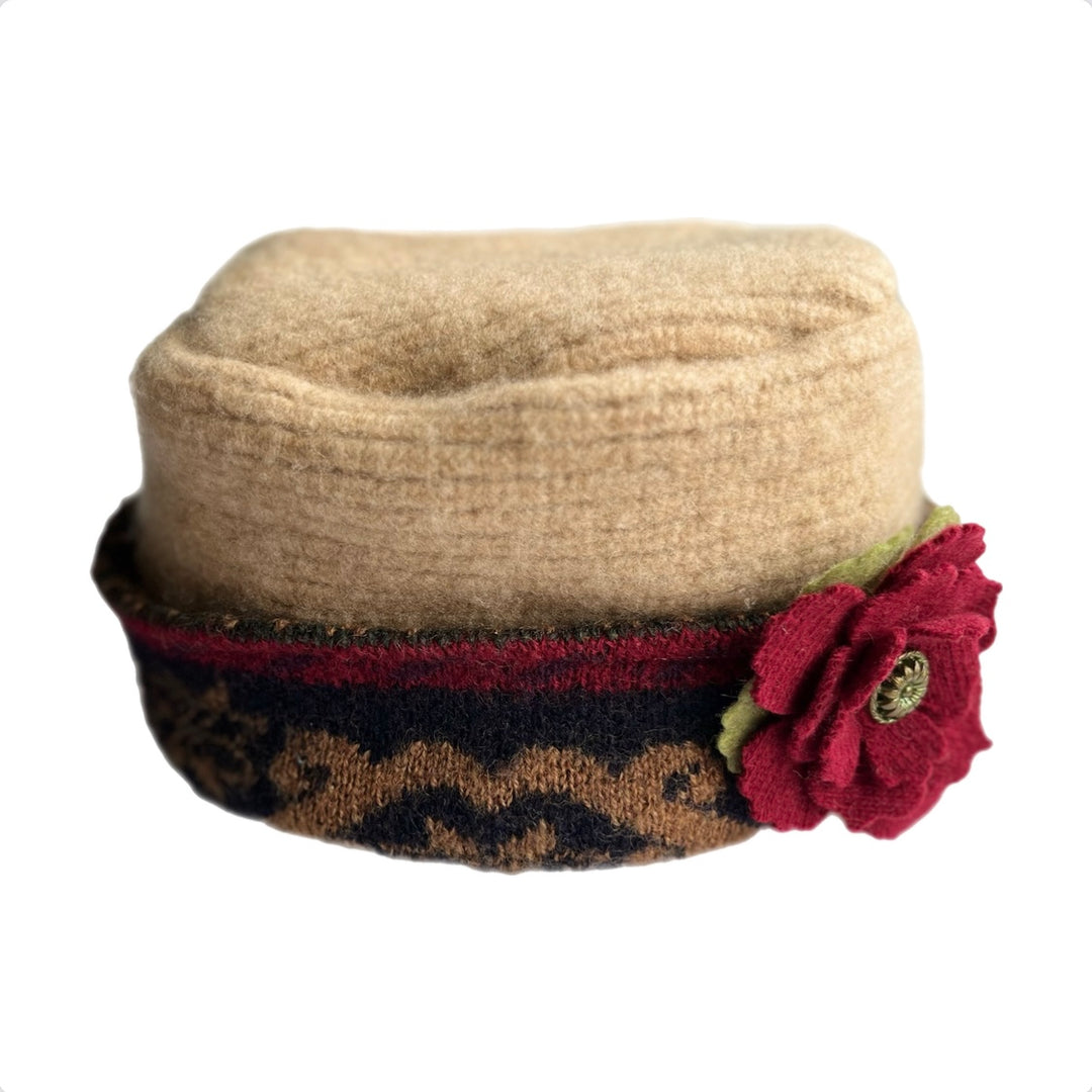 Women's Hat with Red Flower - Camel with Red & Camel Pattern - 76 | One Size