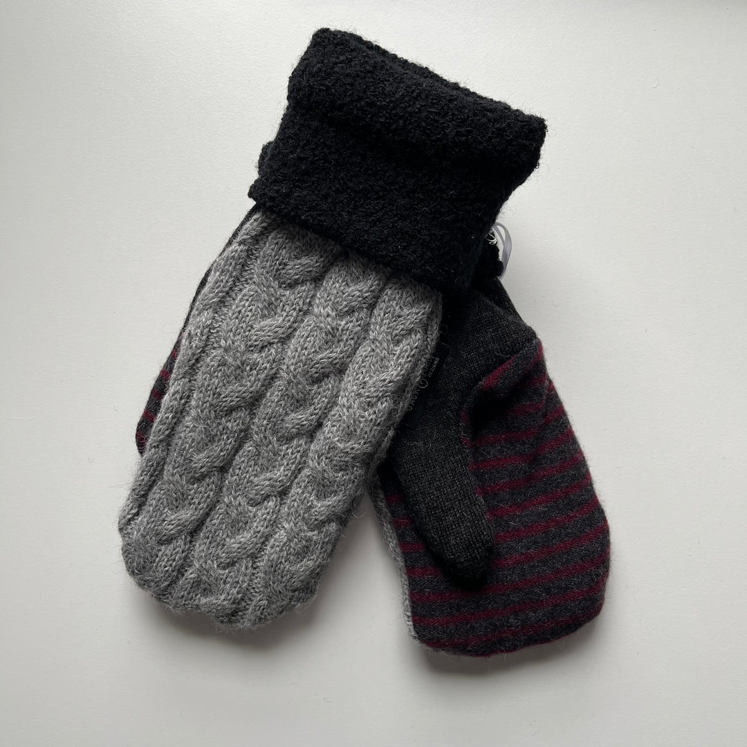 Black, Grey & Maroon Pattern Mittens
