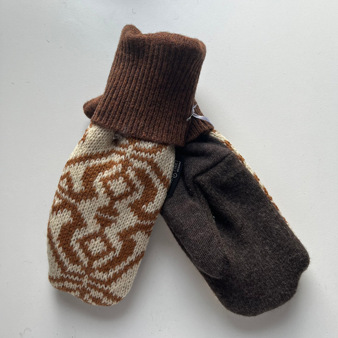 Brown & Cream Mittens