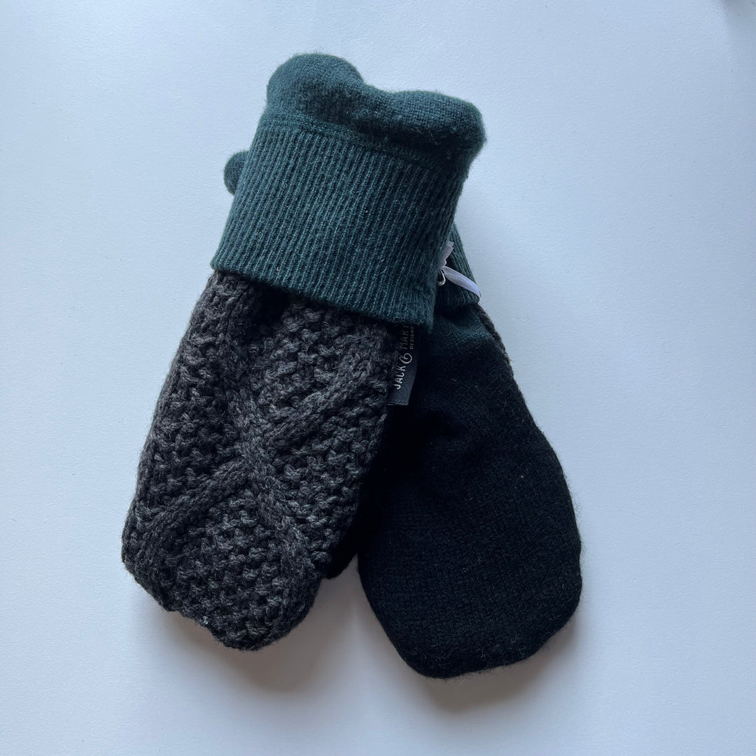 Grey & Green Mittens