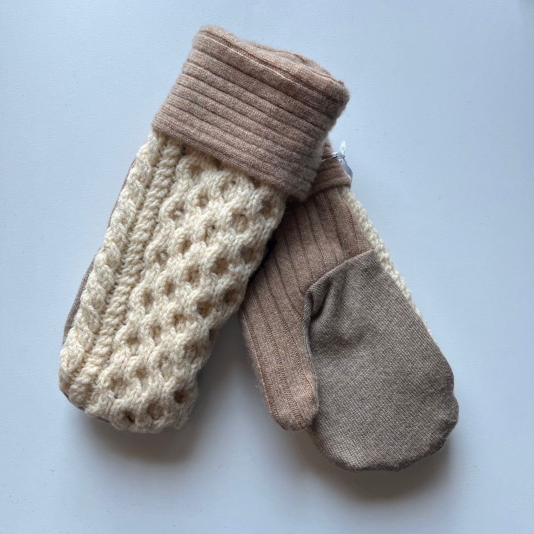 Cream & Brown Mittens