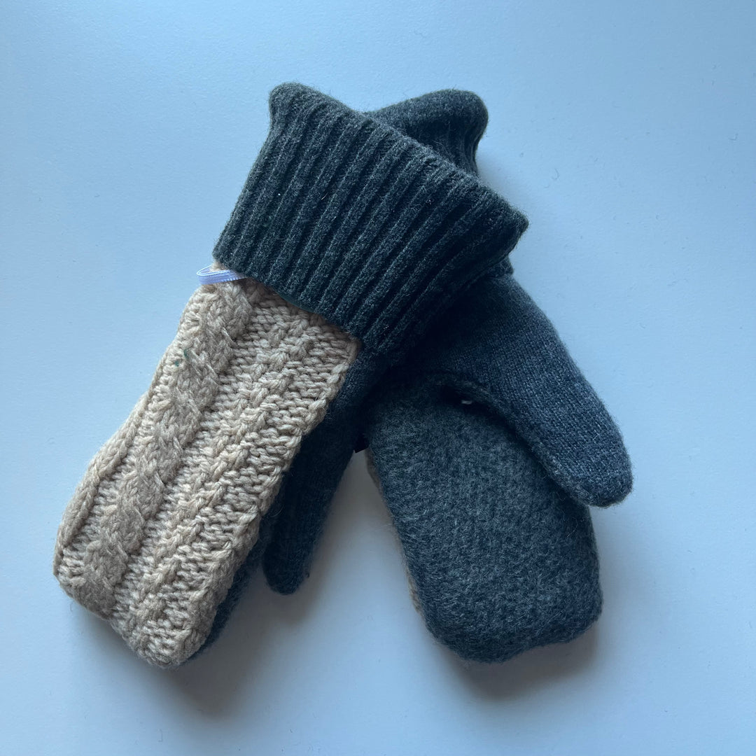 Beige & Grey Mittens