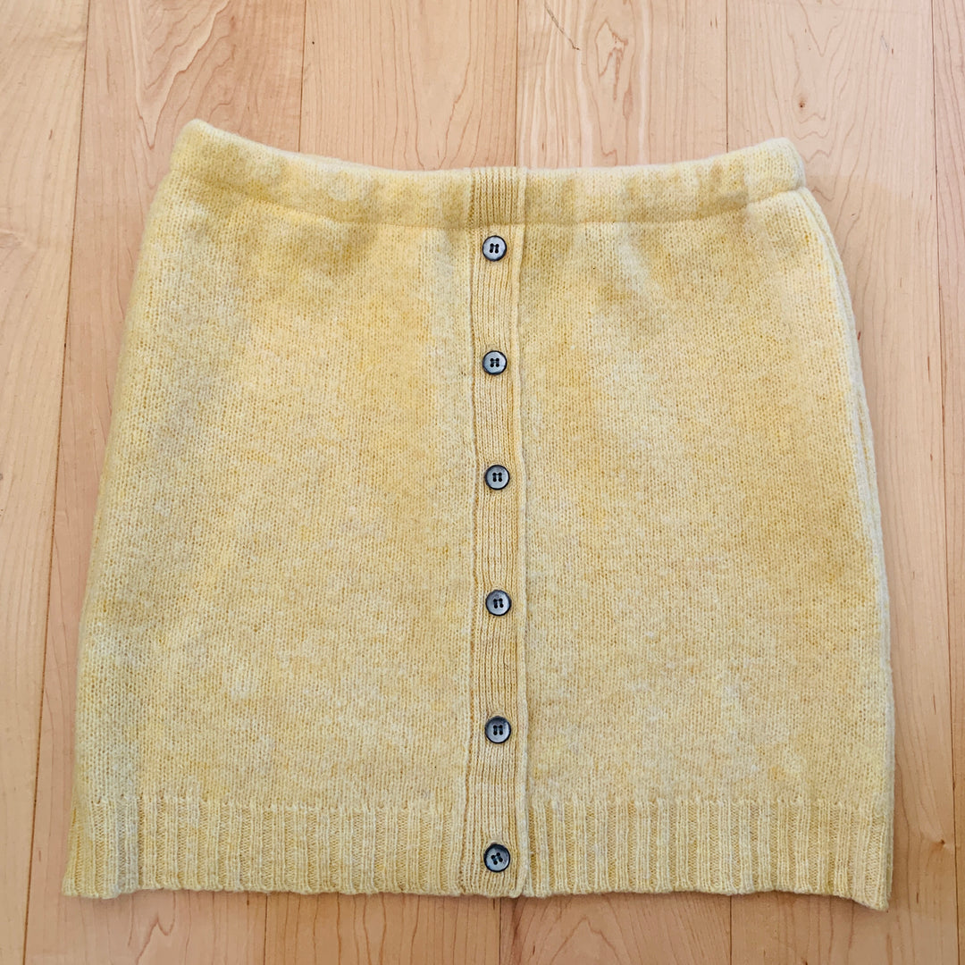 Bun Warmer Skirt, Lemon Custard, Size Medium