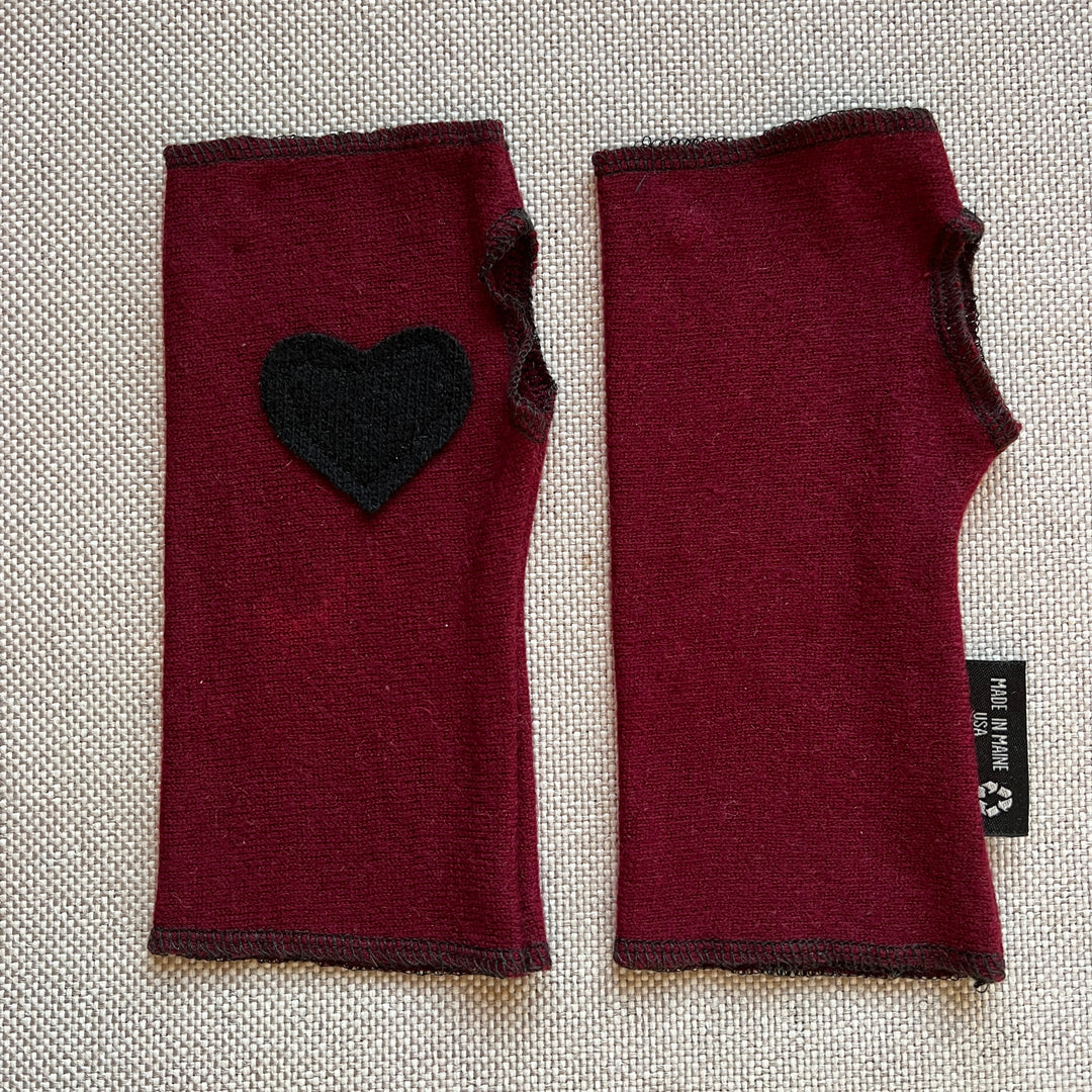 Fingerless Mittens Short Maroon with Black Heart