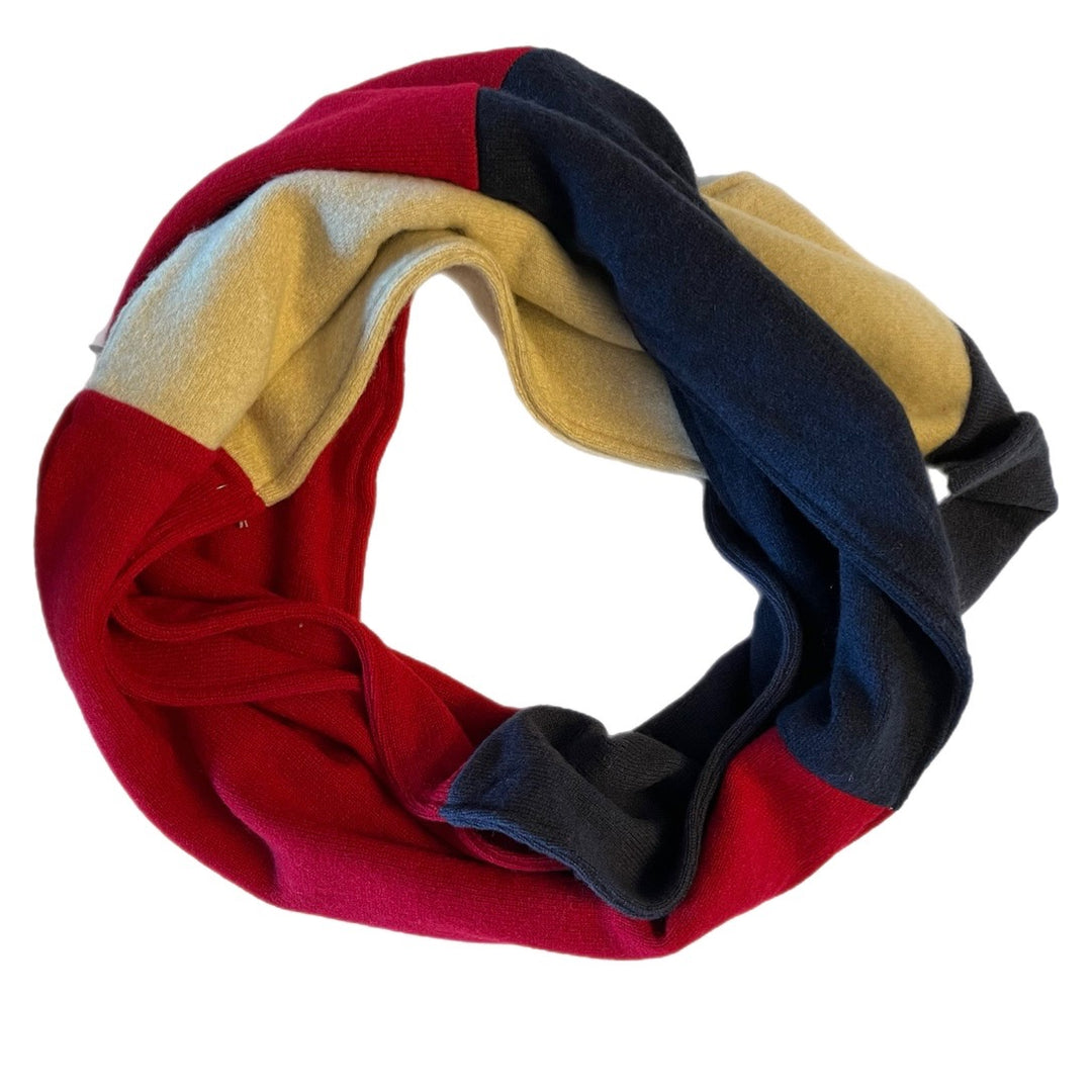 Red and Navy Circle Scarf