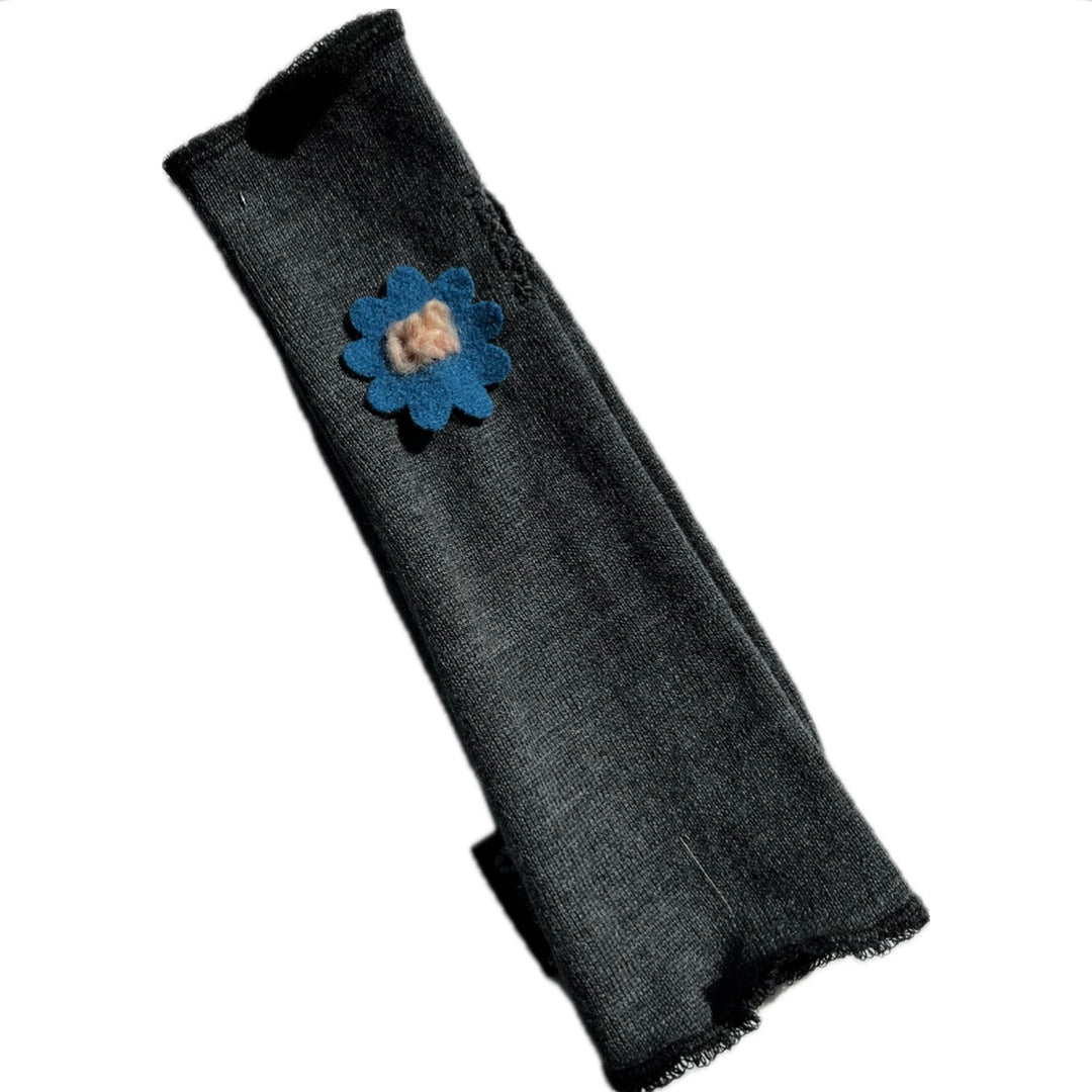 Fit & Flare Fingerless - Charcoal with Blue Flower