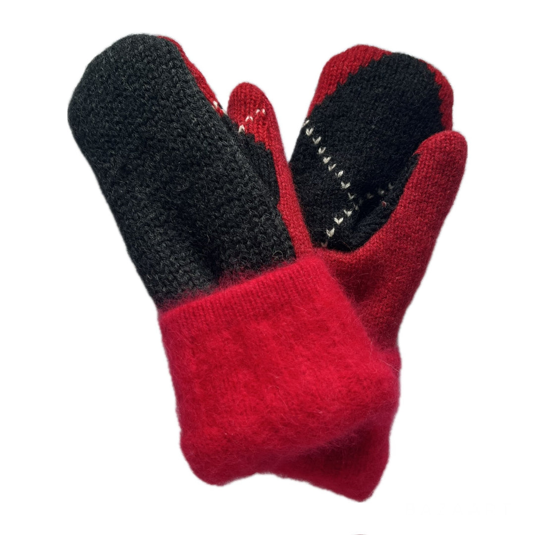 Womens Small Mittens Red and Black Argyle