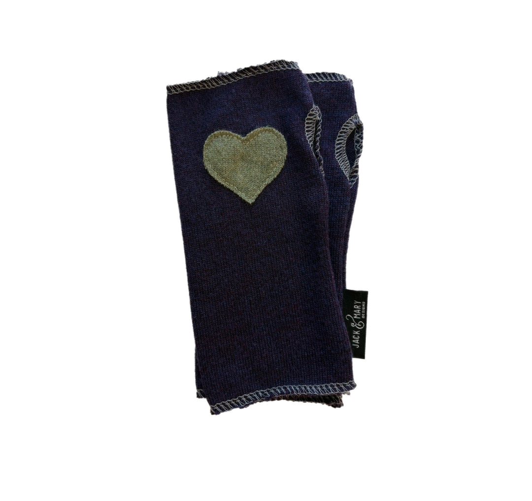 Short Fingerless Mittens - Purple with Green Heart - 009