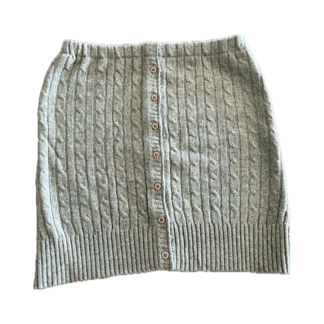 X-Small Bun Warmer Skirt - Light Sage Cable Knit - 275