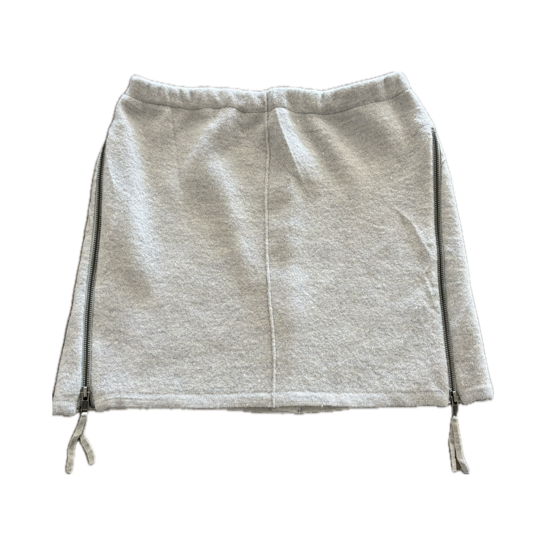 Large Bun Warmer Skirt - Light Grey with Zippers - 287