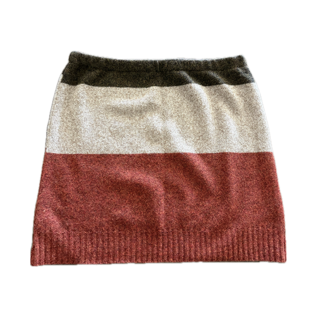 Large Bun Warmer Skirt - Rust, Cream & Dark Green - 289