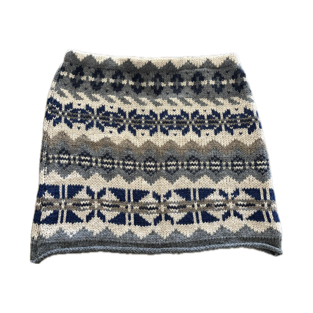 X-Large Bun Warmer Skirt - Cream, Blue & Grey Nordic - 294