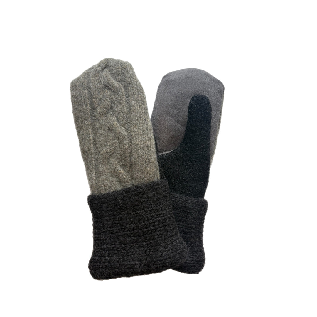 Men's Driving Mittens - Grey Cable Knit & Charcoal with Light Grey Micro-Suede Palm - 209