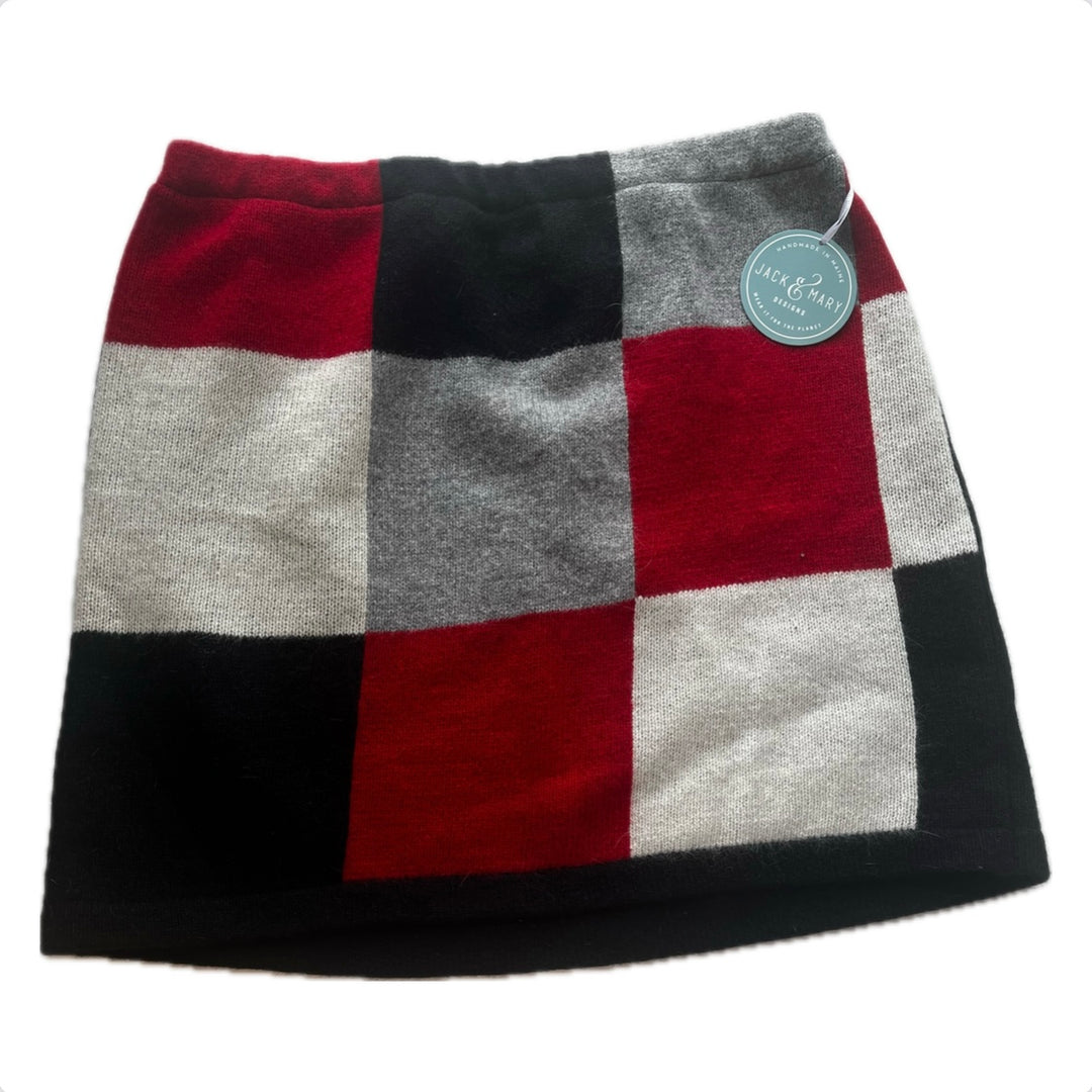 Large Checkered Bun Warmer Skirt