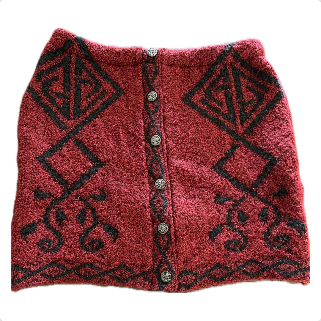 Medium Bun Warmer Skirt - Red Nordic