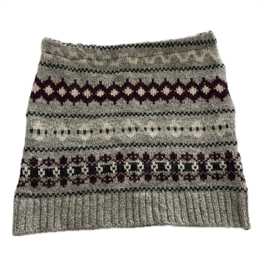 Medium Bun Warmer Skirt - Light Grey & Maroon Nordic - 232