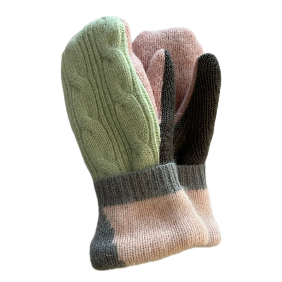 Women's Mittens - Pale Green & Pale Pink - 1538 M/L