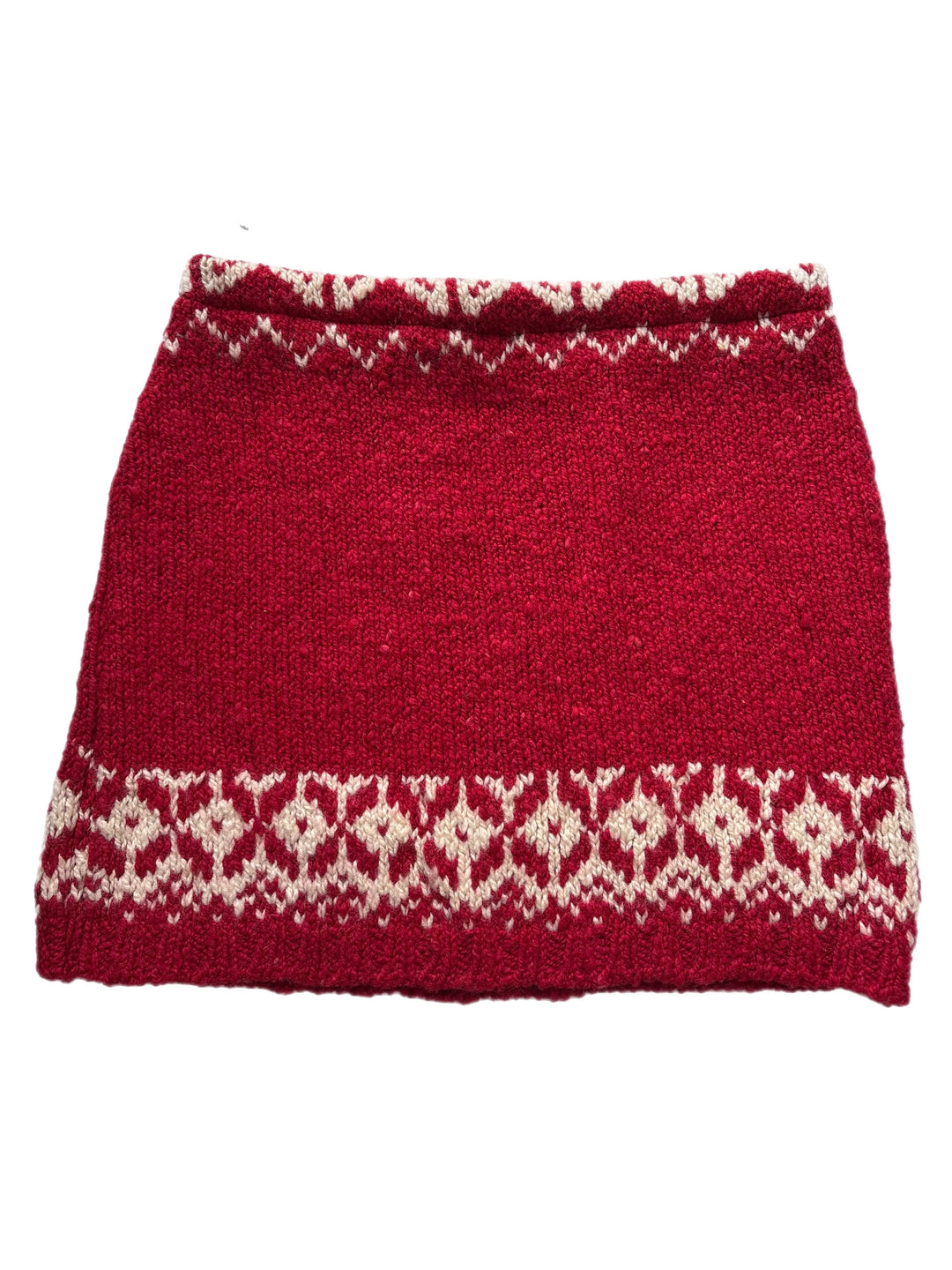Large Bun Warmer Skirt - Red & White Nordic - 254