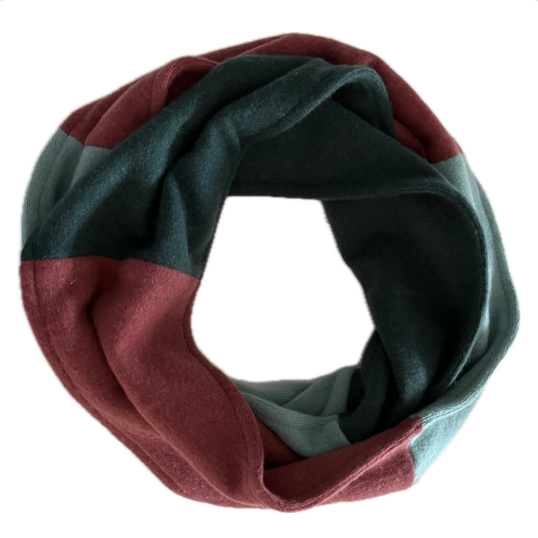 Cashmere Circle Scarf Salmon & Green 242