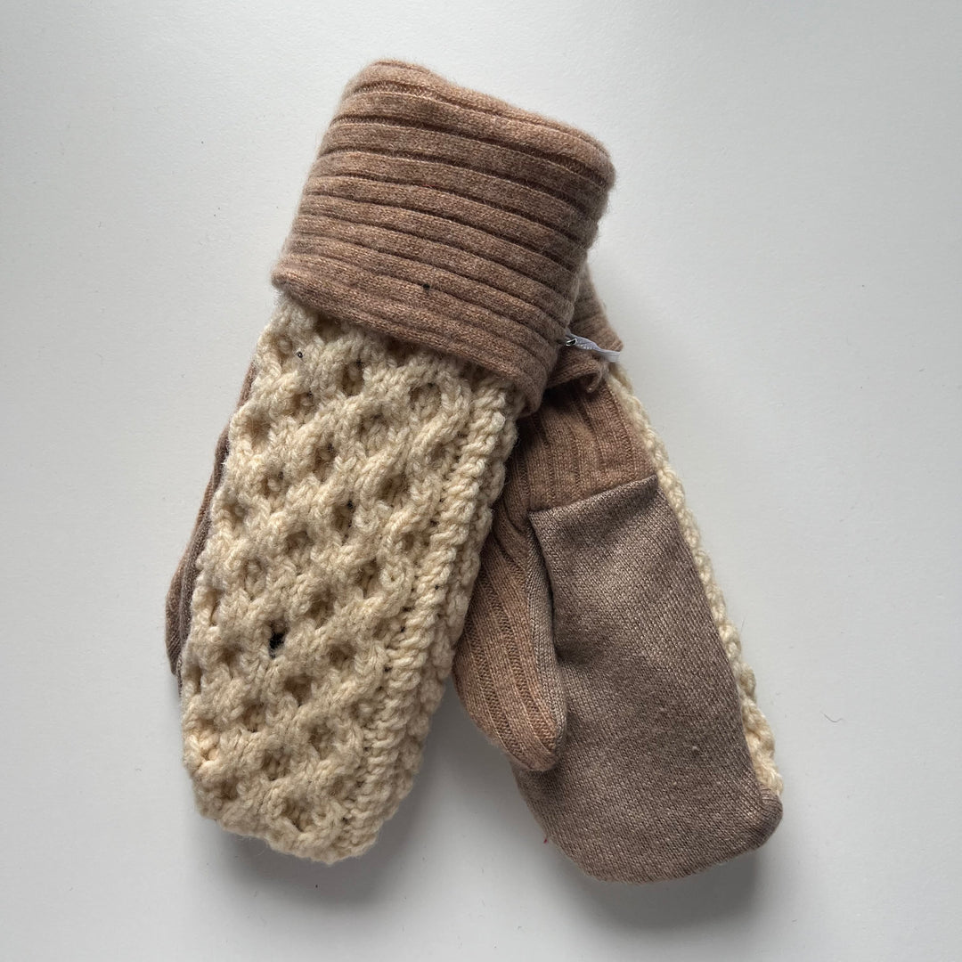 Brown & Cream Mittens