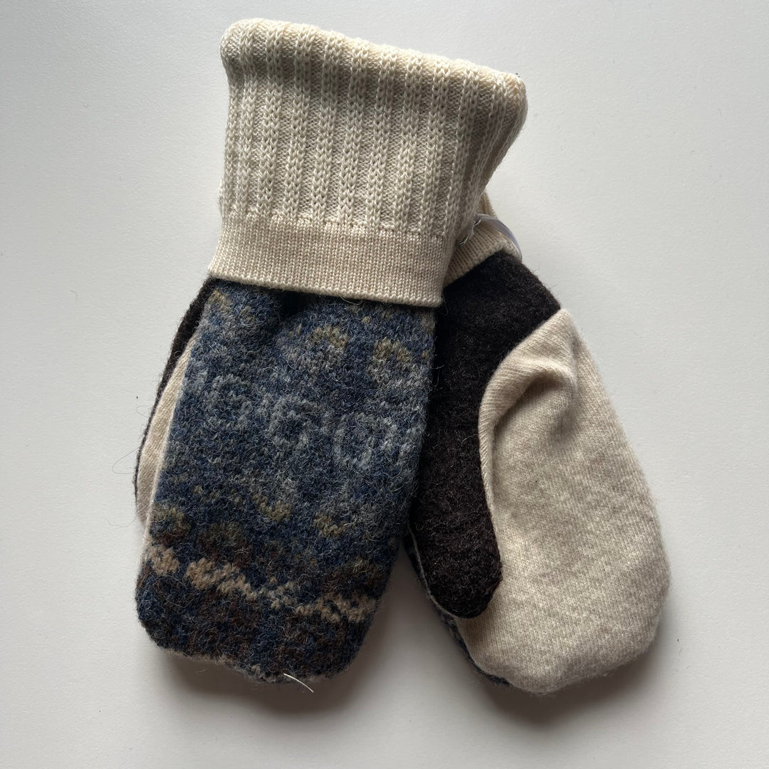 Blue & Cream Mittens