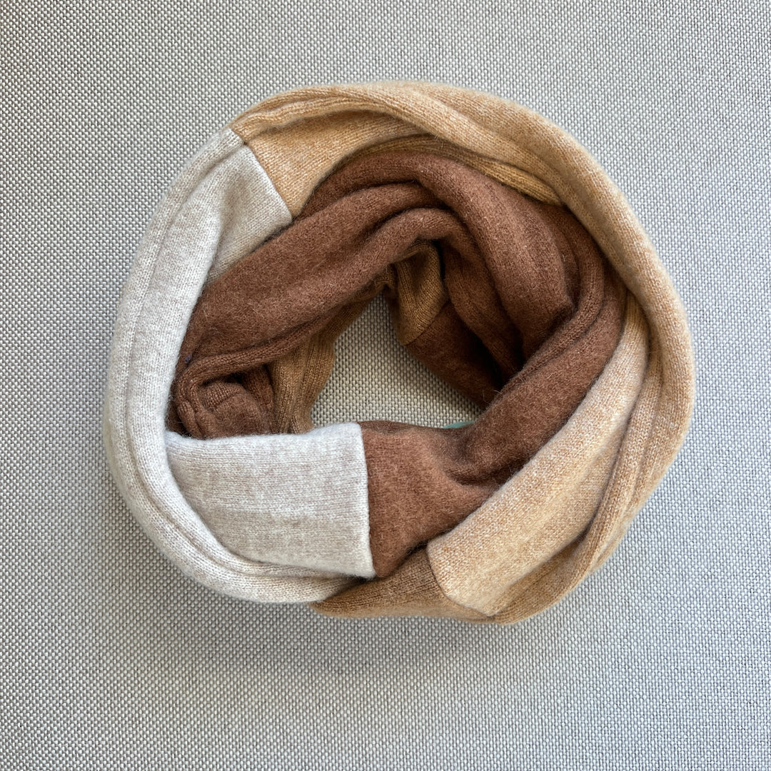 Cashmere Circle Scarf Camel, Toffee & Cream 187