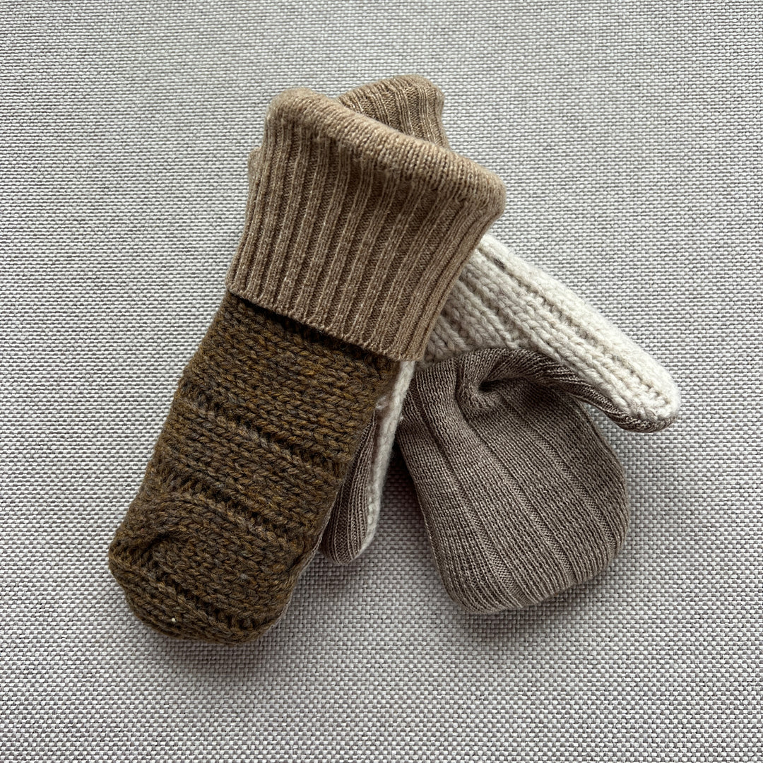 recycled wool sweater mittens, kids small, neutral, 