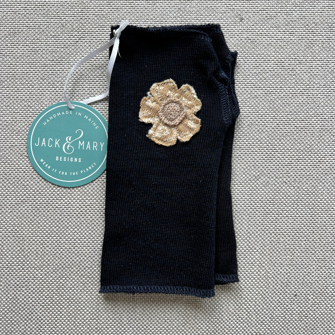 Made from Navy 100% Merino Wool with Cream Flower which makes these very lightweight and breathable.